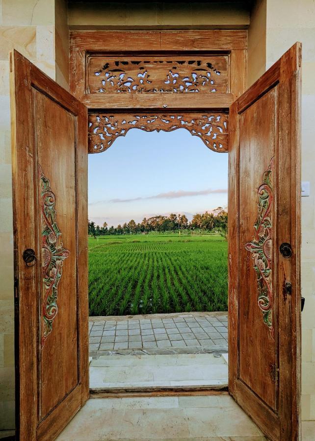 Villa Na-Na Ubud ภายนอก รูปภาพ